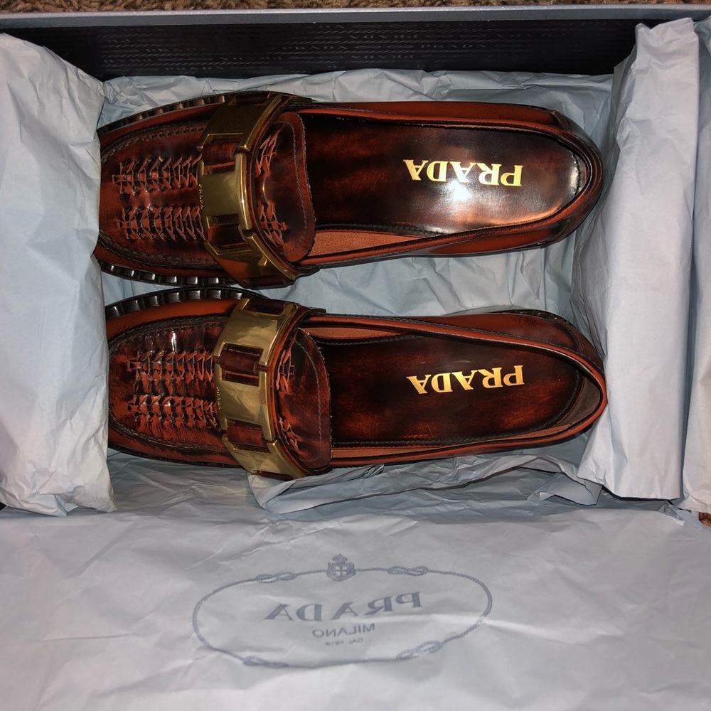 NIB Prada leather loafers